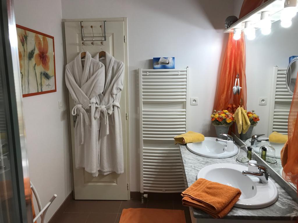 L'Orangerie Bed and Breakfast Bellerive-sur-Allier Esterno foto